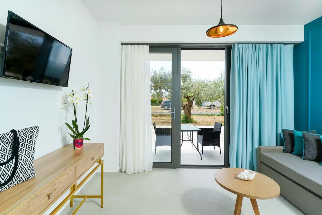 Miracle Suites By Klisma Beach Σκάλα Καλλιράχης Εξωτερικό φωτογραφία