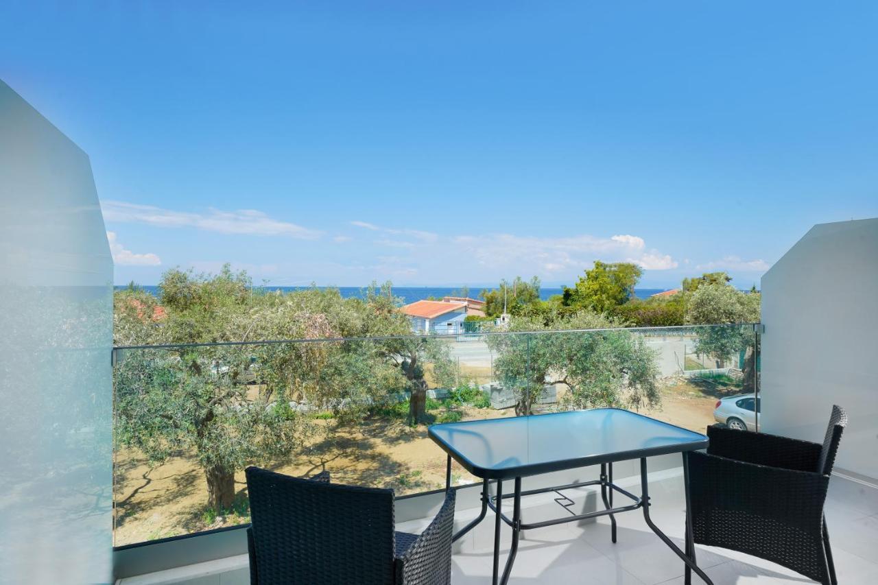 Miracle Suites By Klisma Beach Σκάλα Καλλιράχης Εξωτερικό φωτογραφία